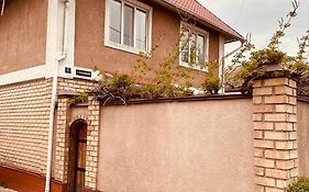 Guest House Crocus
